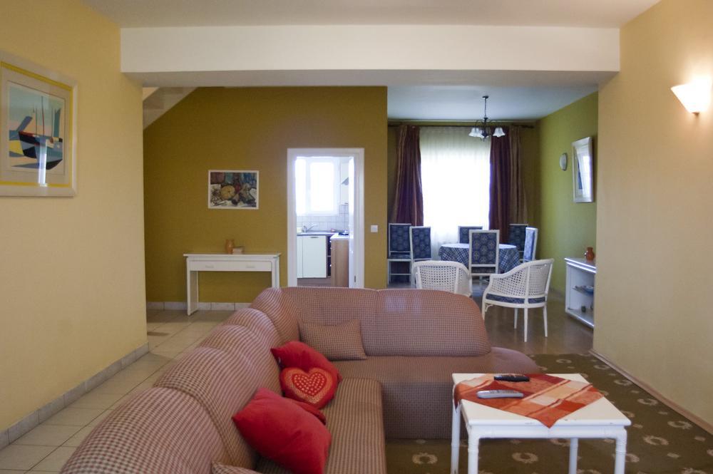 Country Club La Mesteceni Sebeş エクステリア 写真